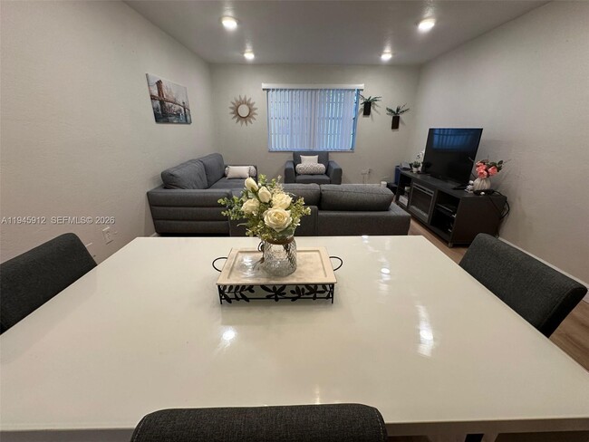 Photo - 17255 SW 95th Ave Unit 104