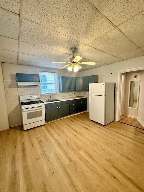 5 Clinton St Unit 1
