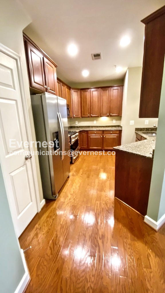 Photo - 701 Cobblestone Blvd Unit 212