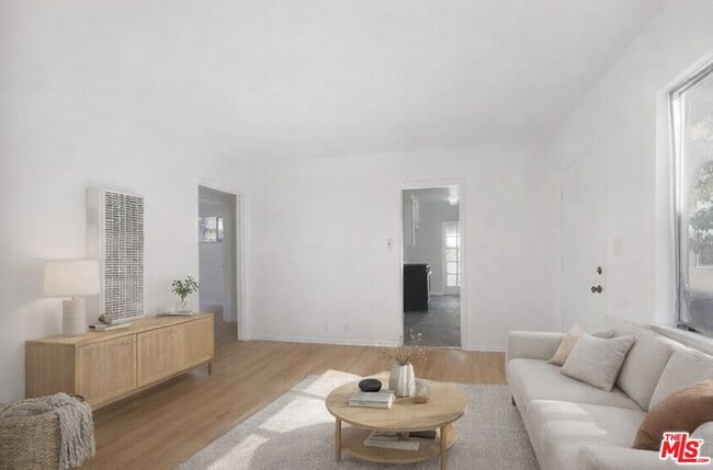 Photo - 4268 Jackson Ave