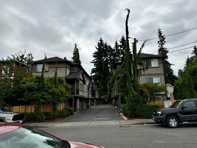 Photo - 7117 Rainier Dr