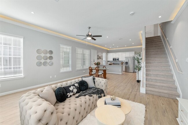 Photo - 903 Beebrush Ln