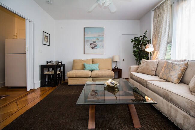 12 Chiswick Rd Unit 1