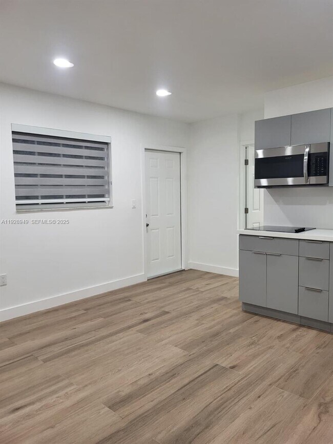 Photo - 245 SW 105th Pl Unit 245