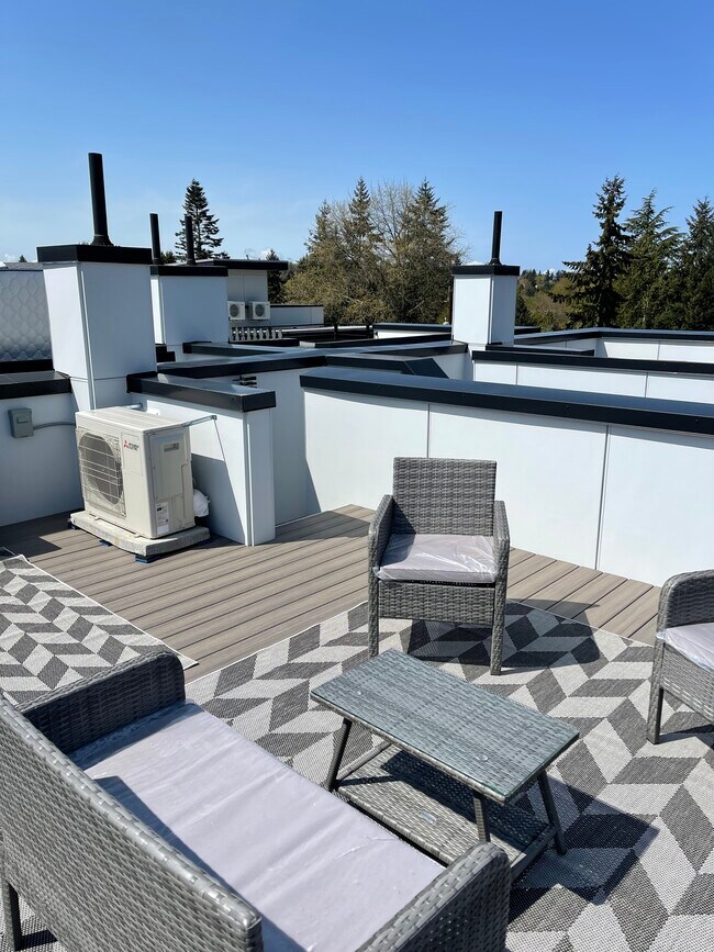 Photo - 8447 Delridge Wy SW