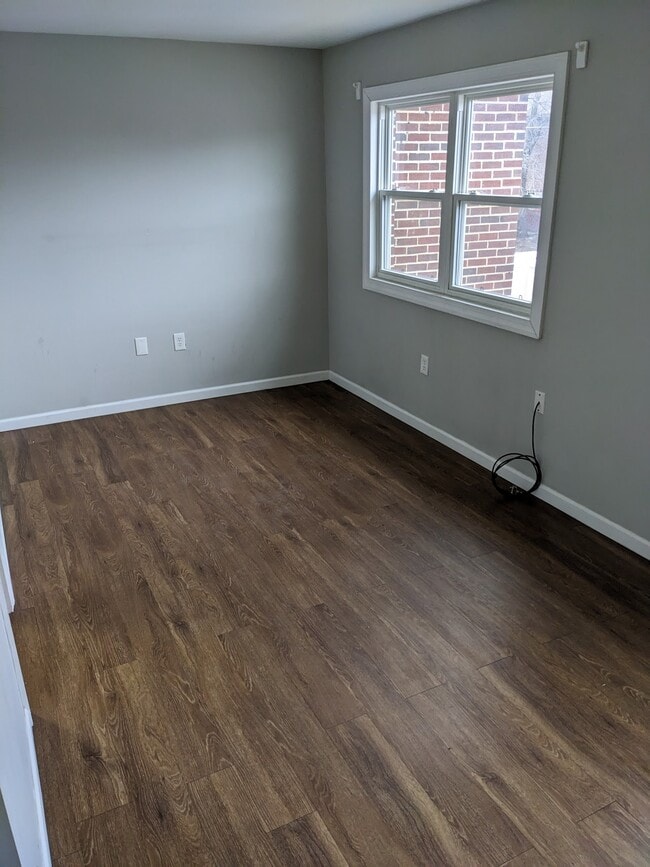 Photo - 1660 S Braddock St