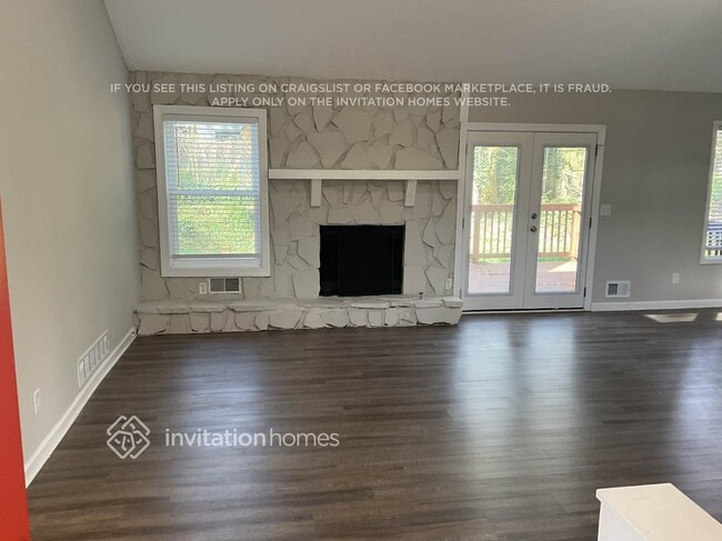 Photo - 232 Rustic Ridge Dr NE