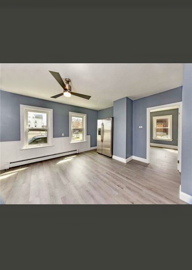 Photo - 415 Weeden St