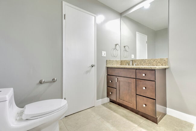 Photo - 20625 Lemarsh St