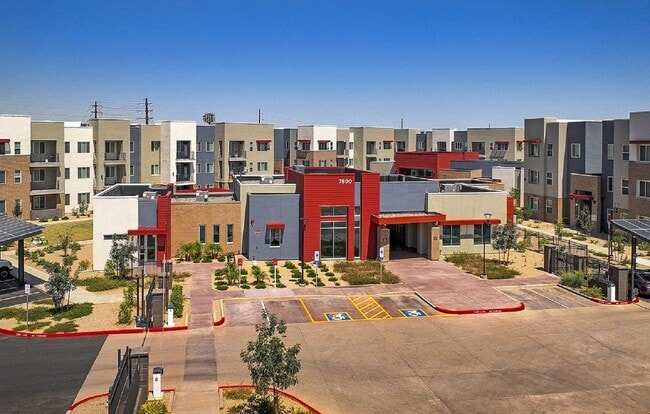 Aviara Flats