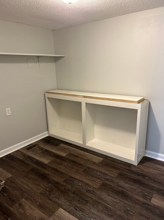 Photo - 210 Westbrook Rd