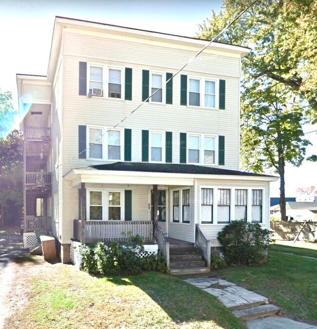 Photo - 70 Maple St Apartment