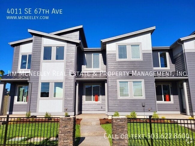 Building Photo - 4011 SE 67th Ave Rental