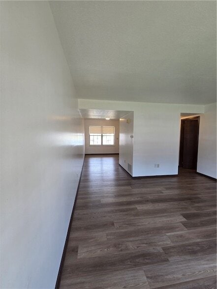 Photo - 111 E Pike St