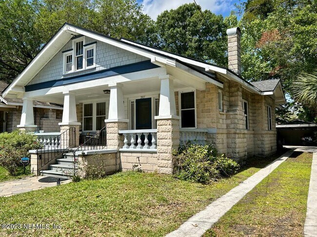 Photo - 2805 Park St
