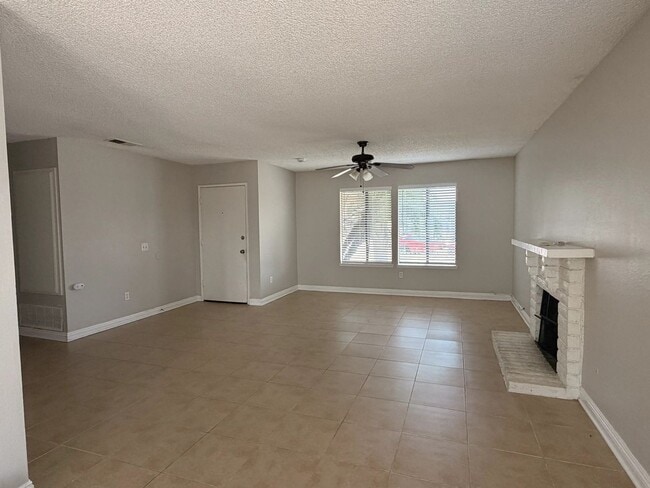 14243 Perham Ct