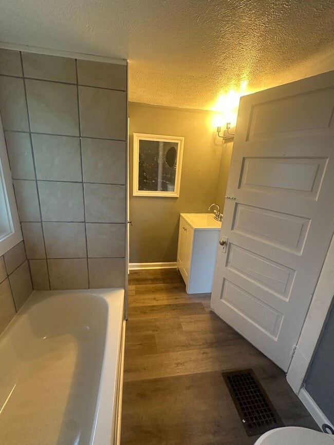 Photo - 11401 Methyl Ave Unit Methyl-Front house