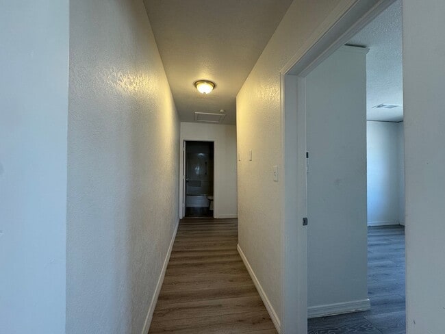 Photo - 304 W Albuquerque St