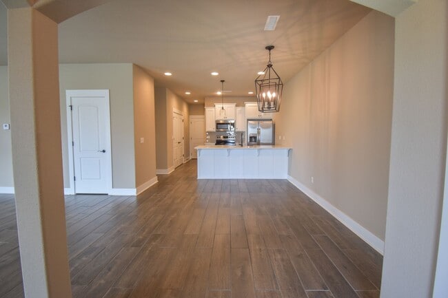 Photo - Luxurious 4 Bedroom, 3.5 Bathroom Home In Fayetteville, AR