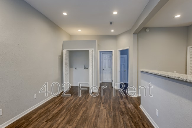 Photo - 2233 S 20th St