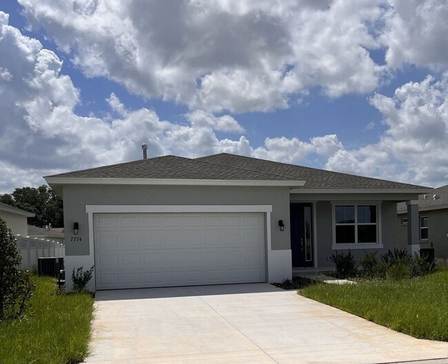Building Photo - 7774 SW 59th St Rental