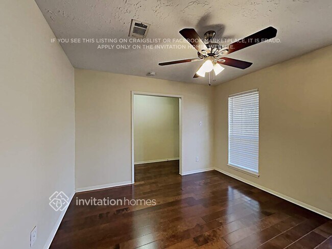 Photo - 18002 Woodgum Dr