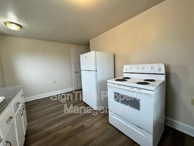 Photo - 819 Washington Ave