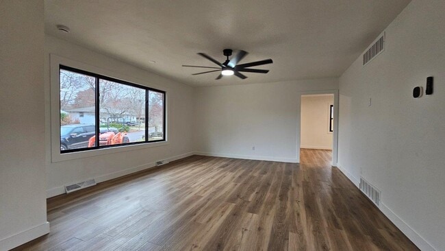 Photo - 2002 Woodlea Dr