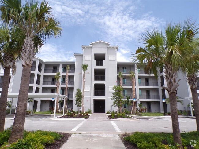 Building Photo - 14161 Heritage Landing Blvd Unit 1117 Rental