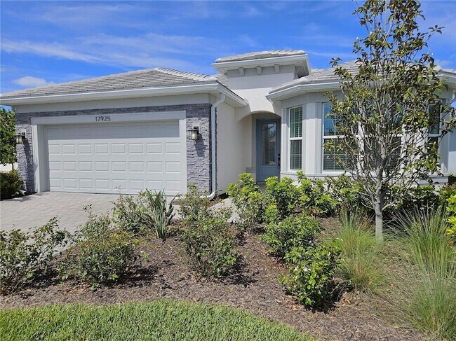 Photo - 17925 Nadine Pl