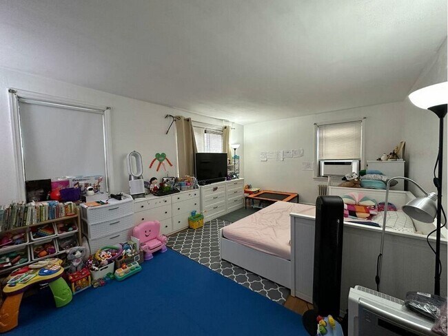 Photo - 418 Main St Unit b2