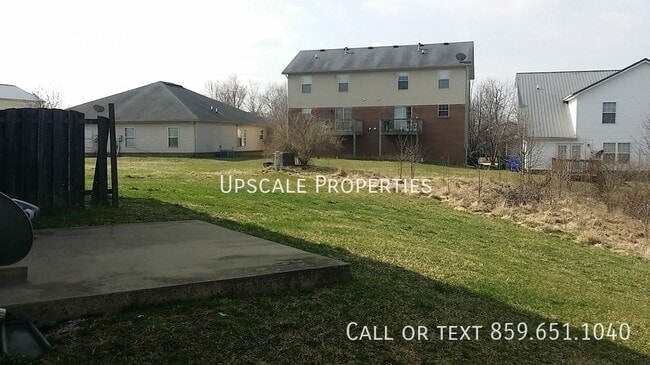 Photo - 696 Sherard Cir