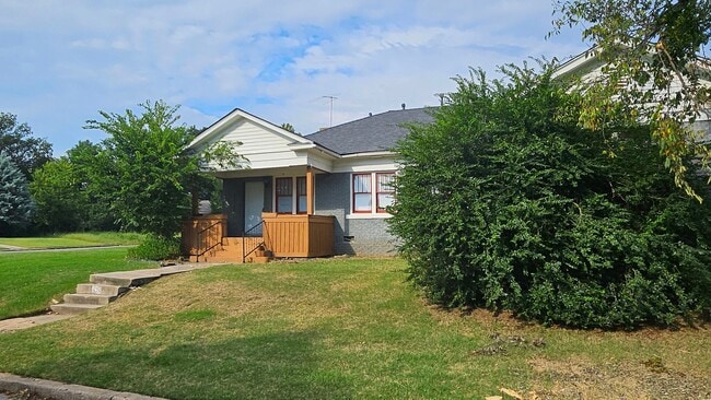 Photo - Duplex in the heart of historic NW OKC!