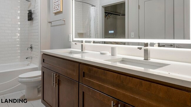 Photo - 2420 Peachtree Rd NW Unidad 1114