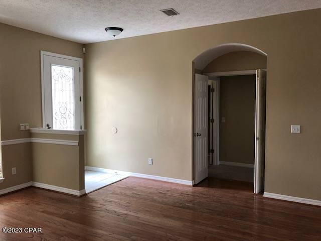 Photo - 1306 Vermont Ave