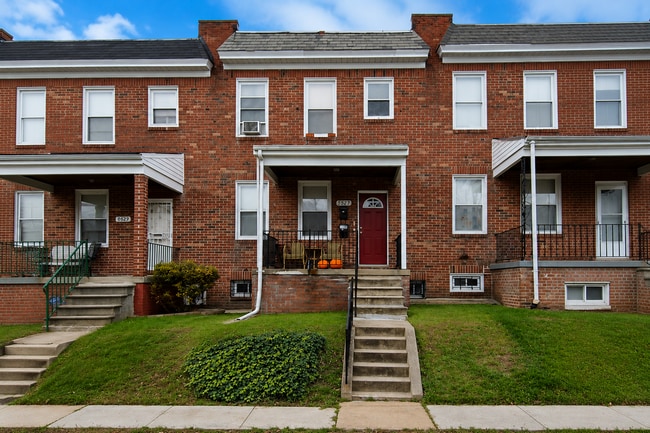 Building Photo - 3527 Lyndale Ave Unit 2 (RB)