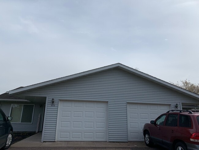 Building Photo - 3321 Sundet Rd