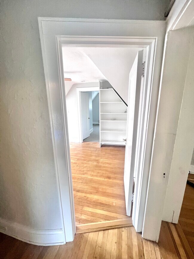 Photo - 376 Hayward Ave