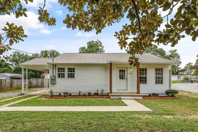 New Hope - fully remodeled gem - New Hope - fully remodeled gem House