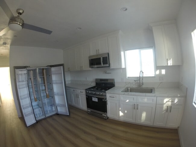 Photo - 6002 Hazelbrook Ave Unidad 1