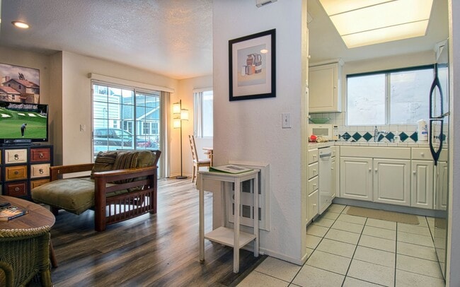 Photo - 125 27th St Unidad A