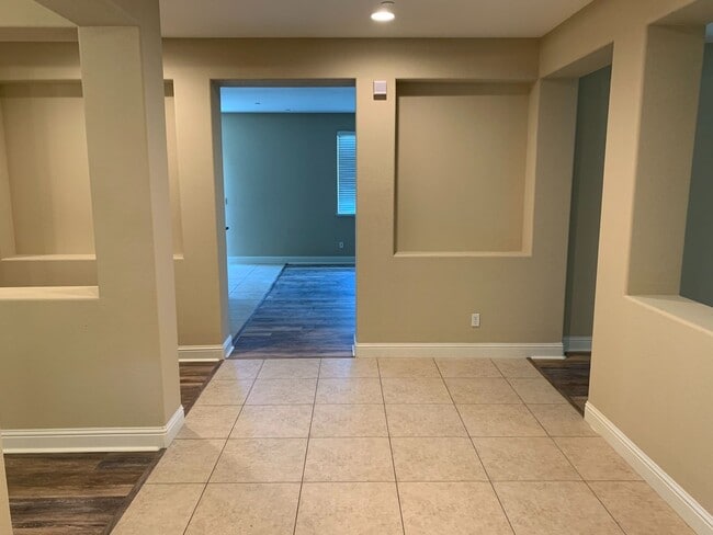 Photo - Single Story, Corner Lot in Brentwood!