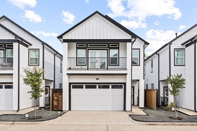 Photo - 6480 T C Jester Blvd