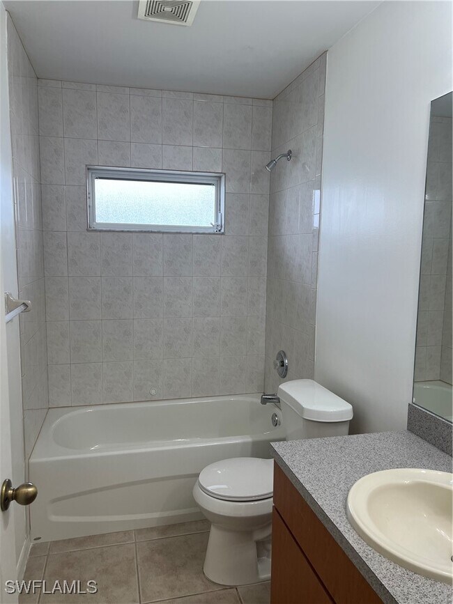 Photo - 279 SW 3rd Terrace