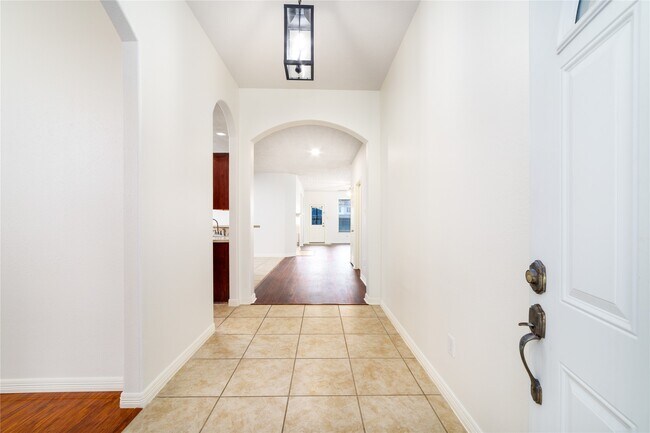 Photo - 16727 Great Oaks Glen Dr