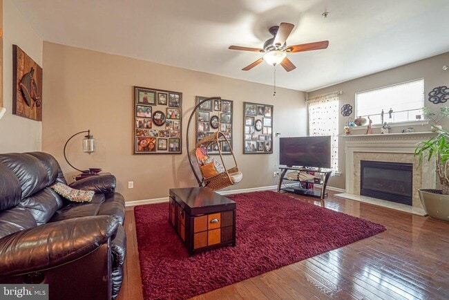 Photo - 227 Birchwood Dr