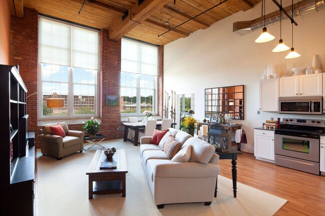 Riverwalk Apartments