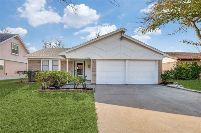 Building Photo - 2308 W Oakdale Rd