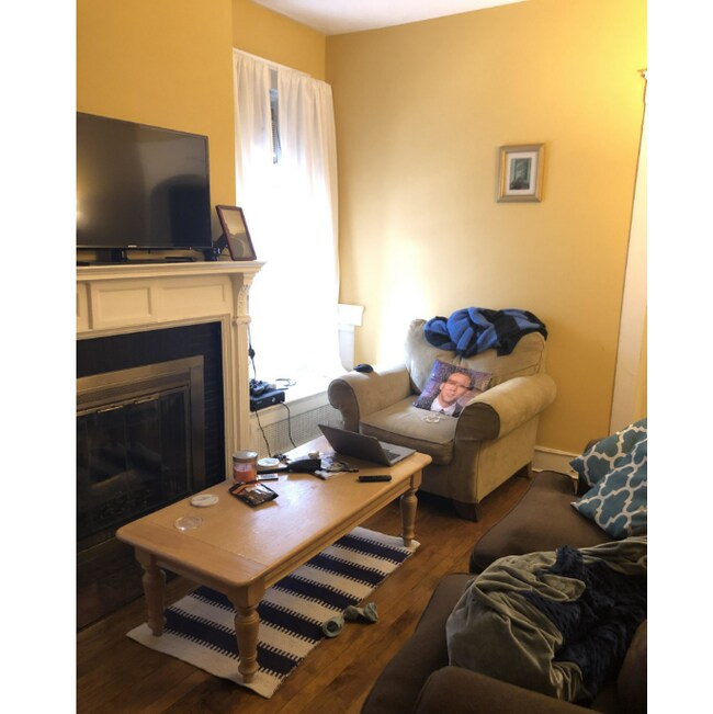 Photo - 1377A Commonwealth Ave