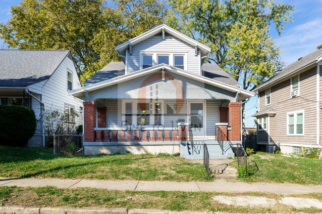 Building Photo - 1109 Creighton Ave